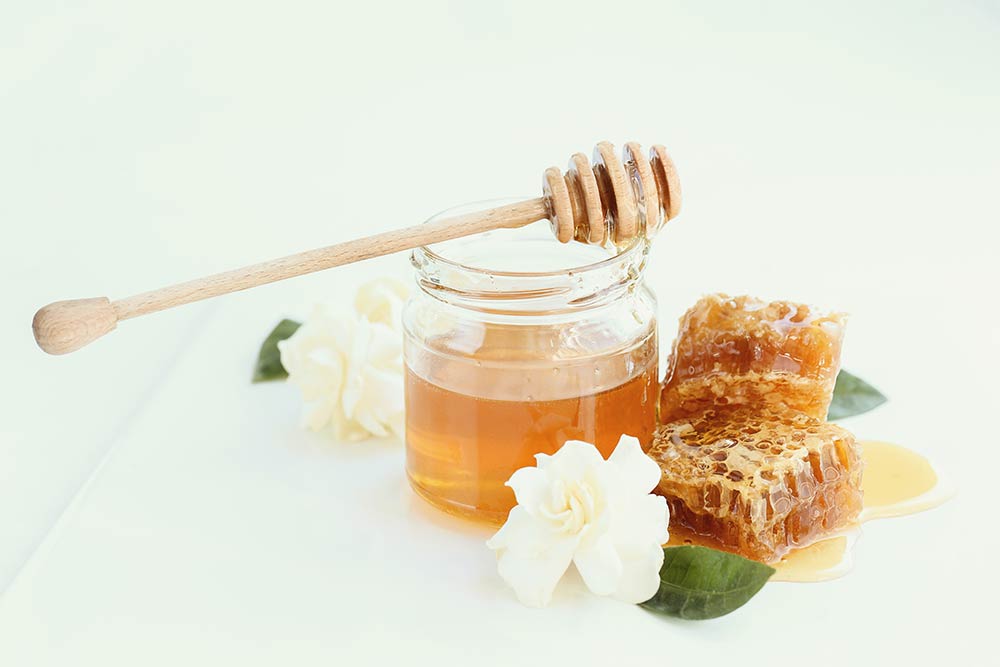 ¿Qué es el masaje anticelulítico con miel orgánica? 