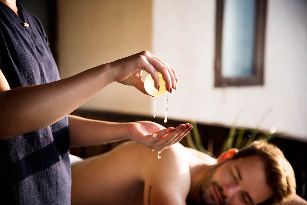 ¿Qué es el masaje de aromaterapia?