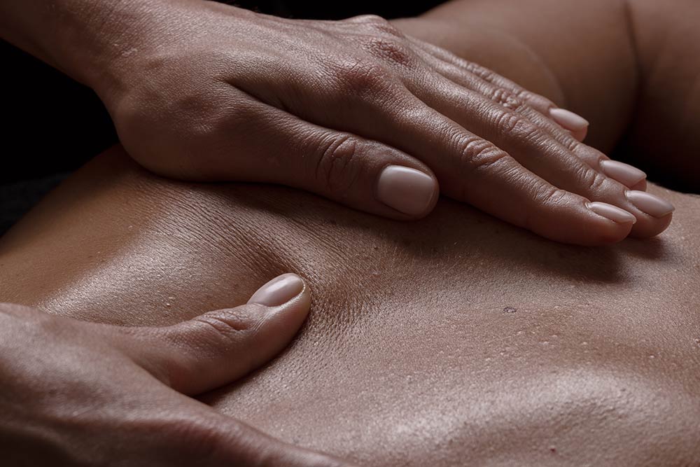 ¿Cuáles son los beneficios del masaje de tejido profundo?