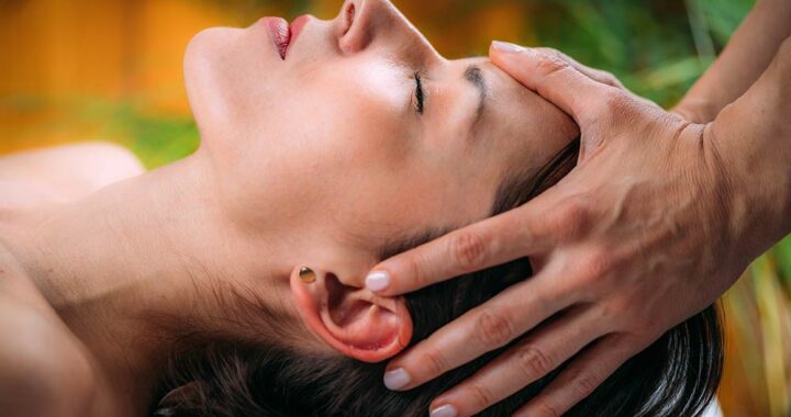 Guía de técnicas de masaje craneal para mejorar la salud